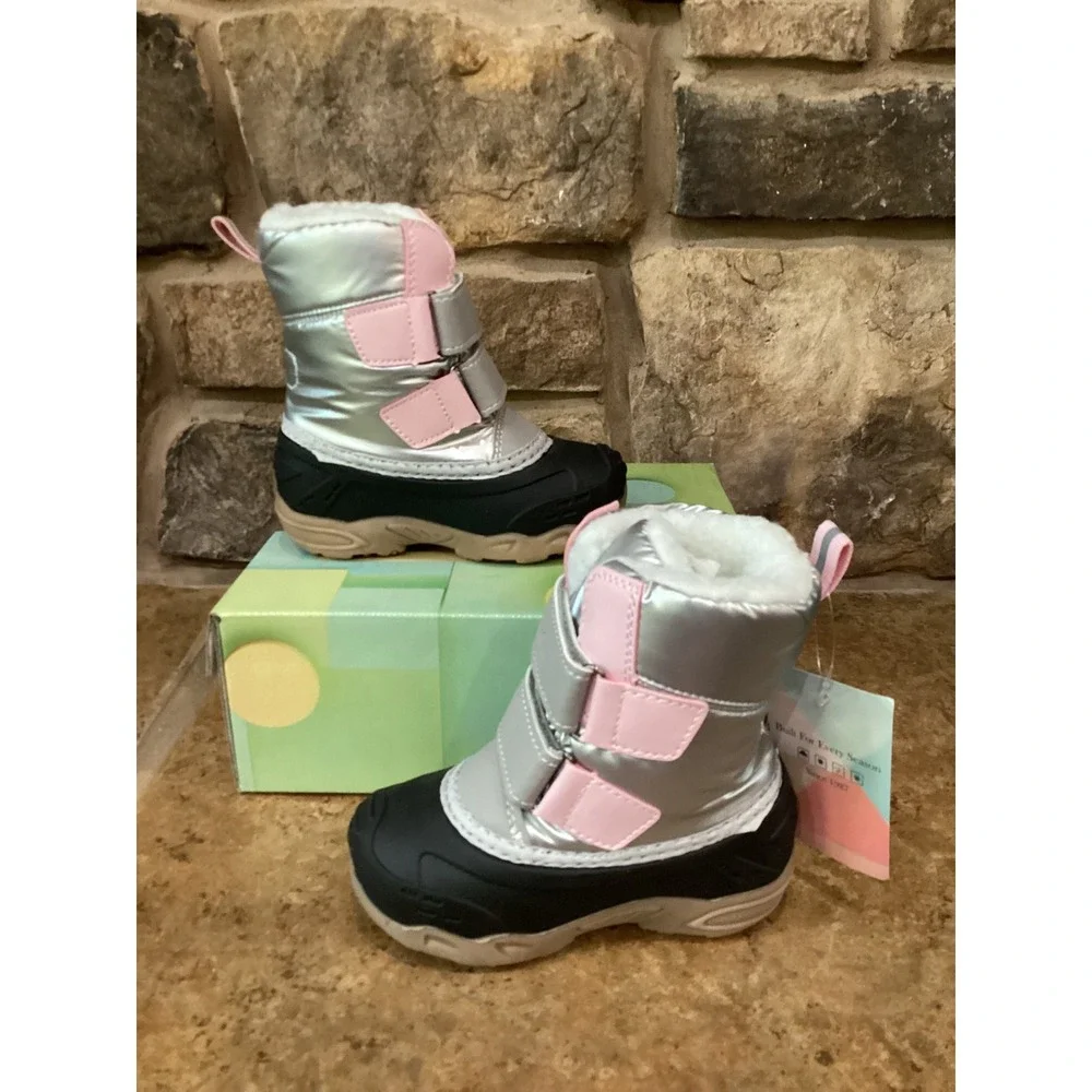 Tamarack Toddler Silver Pink Metallic Insulated Snow Boots Size 9 NEW